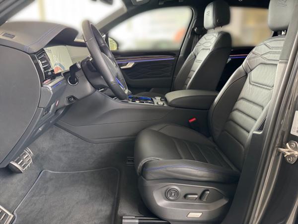 Volkswagen Touareg R 3.0TSI eHybrid +KAMERA+DYNAUDIO+