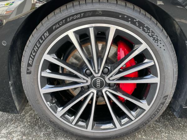 Audi A6 e-tron Avant performance Matrix-LED ACC AHK