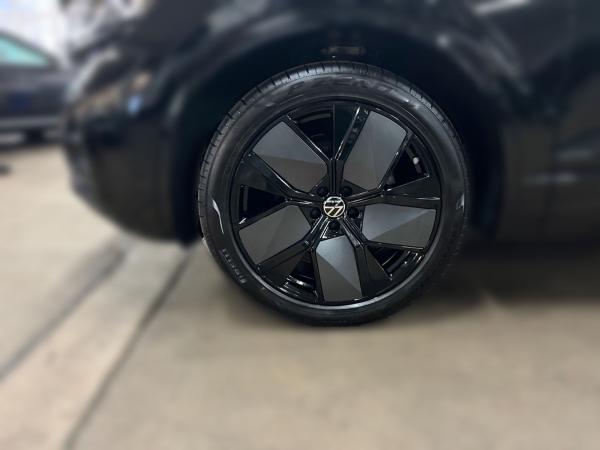 Volkswagen Touareg 3.0 TDI R-Line 4Motion Leder Standh.Navi