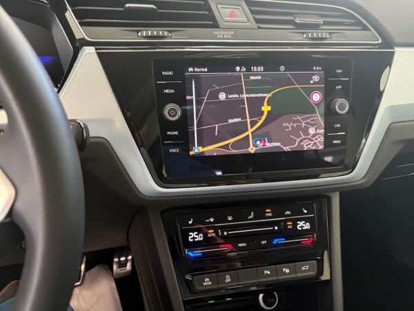 Volkswagen Touran GOAL 1.5 TSI DSG +7-SITZE +AHK +IQ.LIGHT+ACC+VIRTUAL+NAVI+SHZ