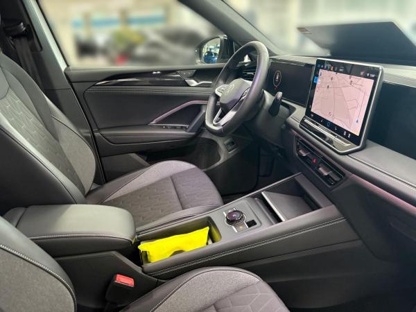 Volkswagen Tiguan GOAL 1.5 eTSI DSG AHK+IQ.LIGHT+ACC+360°+VIRTUAL+NAVI+SHZ+18"