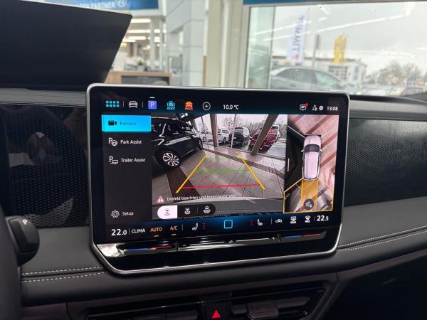 Volkswagen Tiguan GOAL 1.5 eTSI DSG AHK+IQ.LIGHT+ACC+360°+VIRTUAL+NAVI+SHZ+18"