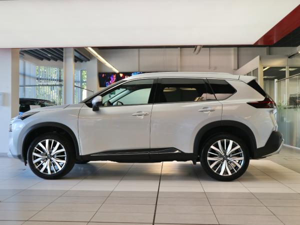 Nissan X-Trail X-TRAIL TEKNA 1.5 VC-T e-POWER e-4ORCE ACC+LED