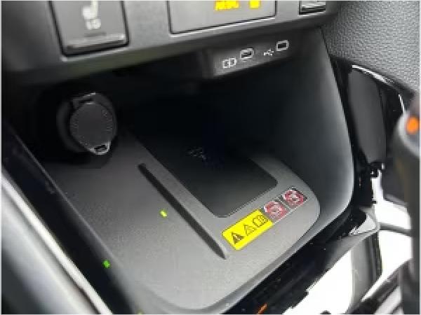 Toyota Yaris 1.5l Teamplayer Comfort-Paket LED ACC SHZ RFK ALU KLIMA