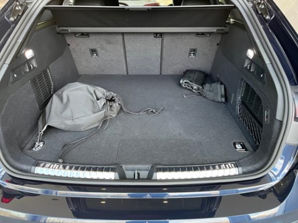 Audi A5 Avant e-hybrid quattro S tronic *Farbn