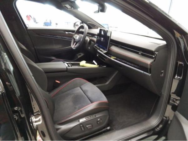 Volkswagen ID.7 Tourer GTX 4M 91 kWh +AHK+WÄPU+H&K+SMARTGLASS+360°+DCC+IQ:LIGHT+ACC+