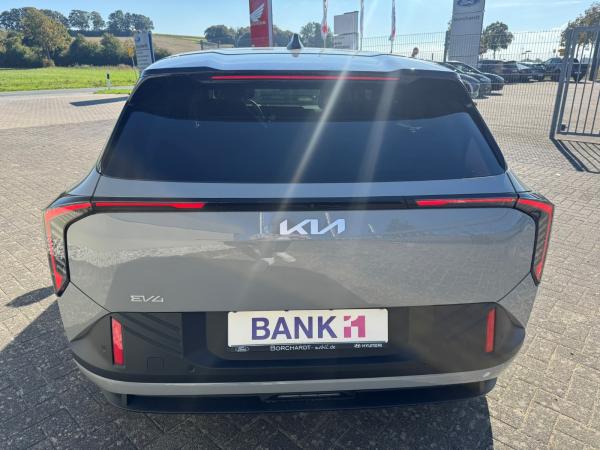 Kia EV4 81 kWh 150 kW Earth Frontantrieb