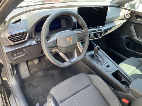 Cupra Leon 1.5 TSI MATRIX 19" RFK NAVI ACC CarPlay