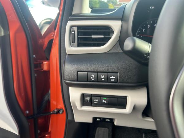 Suzuki Swift 1.2 Dualjet HYBRID Comfort + Plus CVT Automatik - Standort Hamburg