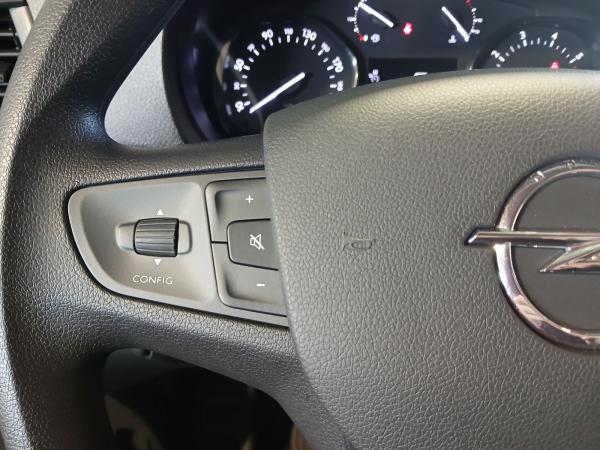 Opel Vivaro Kombi 2.0D Klimaanlage,Tempomat,DAB+