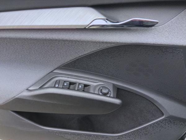 Skoda ENYAQ 50 iV - LOFT - 💥MEGA DEAL💥 NAVI KAMERA KLIMA PDC