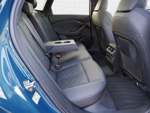 Audi A6 e-tron A6 Avant e-tron S line 0,25%*Air*B&O*Pano*HuD*