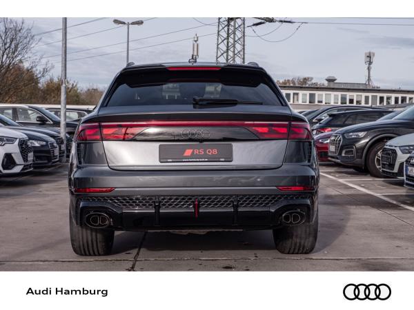 Audi RS Q8 SUV performance tiptro nic