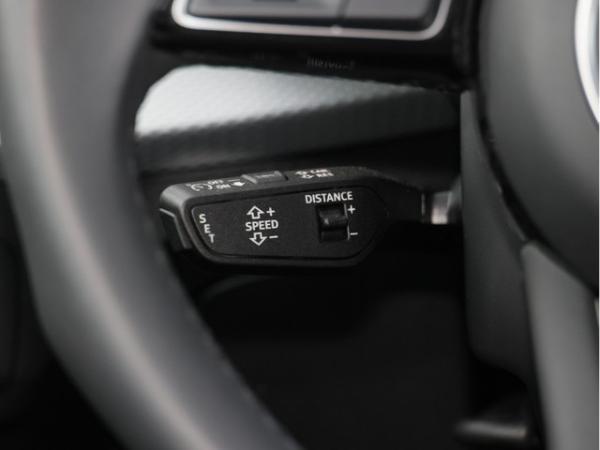 Audi Q2 30 TFSI advanced GWP