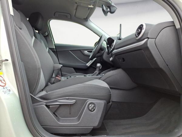 Audi Q2 35 TDI S tronic advanced, Matrix LED, Navi
