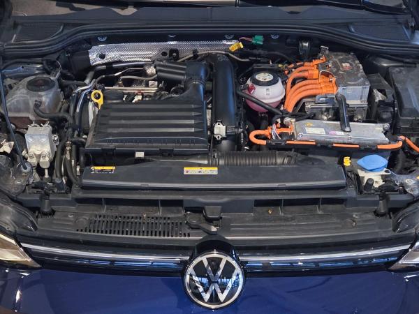 Volkswagen Golf VIII 1.4 eHybrid DSG Style Parklenkassistent