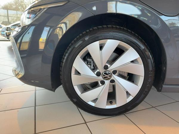 Volkswagen Golf VIII 1.5 TSI eHybrid DSG Goal AppConnect Rückfahrkamera