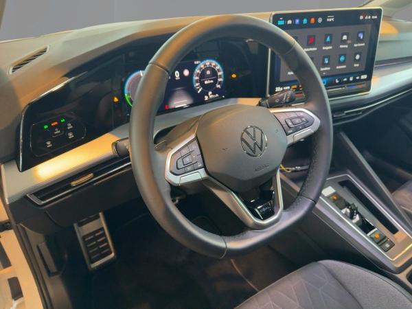 Volkswagen Golf VIII 1.5 TSI eHybrid Goal AppConnect Einparkhilfe