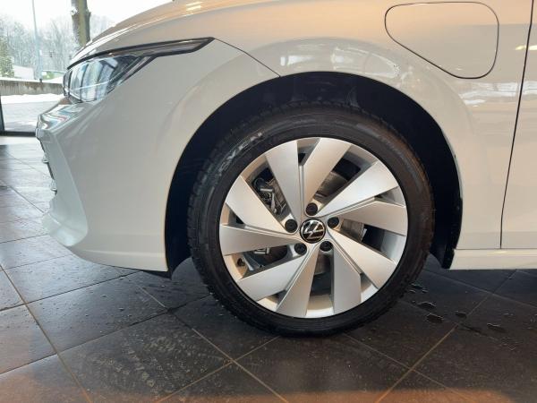 Volkswagen Golf VIII 1.5 TSI eHybrid Goal AppConnect Einparkhilfe