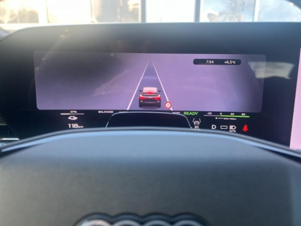 Audi Q6 e-tron SUV quattro 315 kW AHK 21''