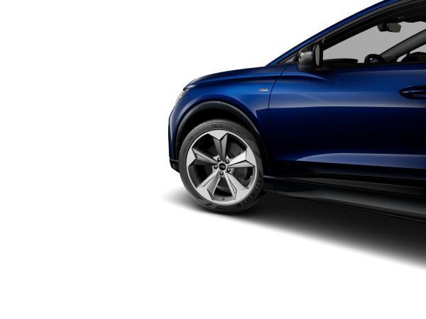 Audi Q4 e-tron Q4 Sportback 45 e-tron qu. S line Matrix*AHK*360°