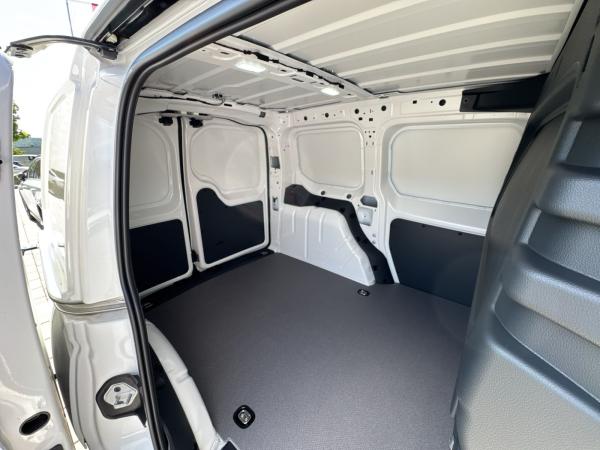 Volkswagen Caddy Cargo 1.5 TSI 85 kW (116 PS) 6-Gang +++ SOFORT VERFÜGBAR +++