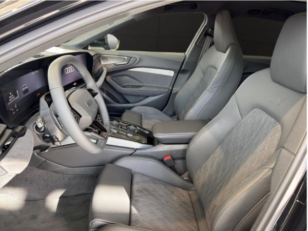 Audi A5 Avant e-hybrid quattro 270 kW S tronic / Tech pro / HUD / AHK / PANO / B & O / MEMORY