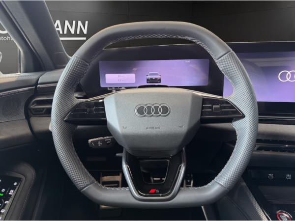Audi A5 Avant e-hybrid quattro 270 kW S tronic / Tech pro / HUD / AHK / PANO / B & O / MEMORY