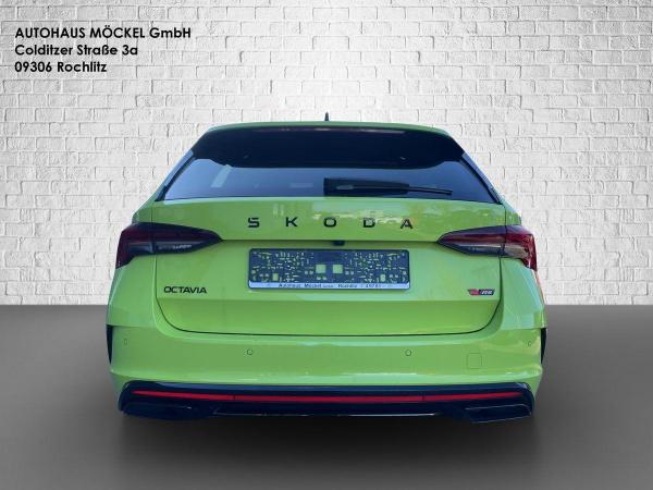 Skoda Octavia Combi RS DSG/DCC/AHK/Stdhz/Panodach/Anschlussgarantie