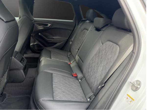 Audi A5 Avant e-hybrid quattro 270 kW S tronic / Tech pro / HUD / AHK / PANO / B & O / MEMORY