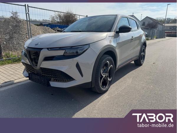 Alfa Romeo Junior Ibrida Nav LED LM18 elektr.Heckkl ACC SHZ