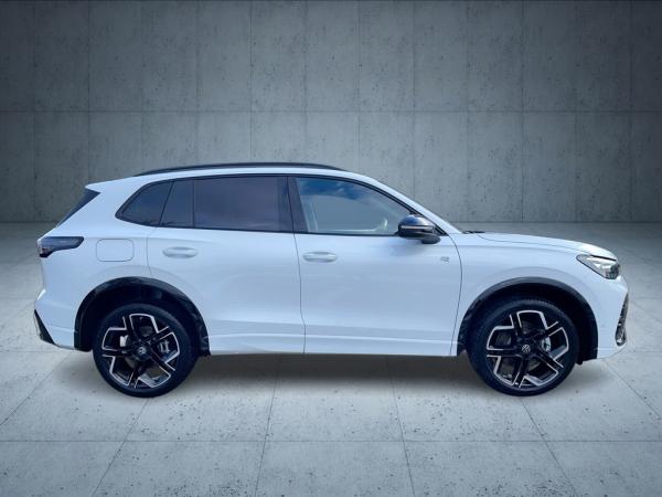 Volkswagen Tiguan R-Line 1,5 l eHybrid OPF 110 kW (150 PS) / 85 kW (115 PS)*AHK *Rear View 360*ACC*Navi Discove