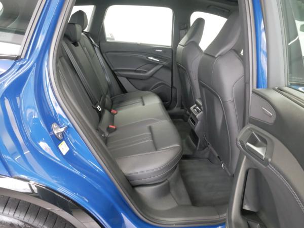 Audi Q6 e-tron quattro MATRIX AHK PANO HEAD-UP