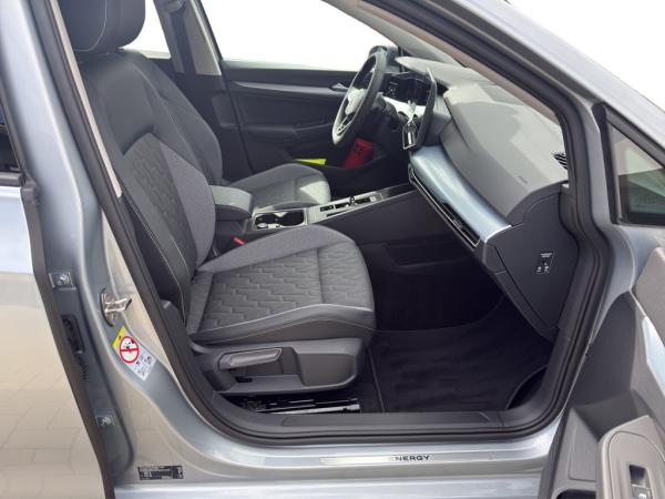 Volkswagen Golf Variant Energy 2.0 TDI 150 PS DSG *IQ LIGHT*AHK*KAMERA*ACC*SIDE ASSIST*46.670 €