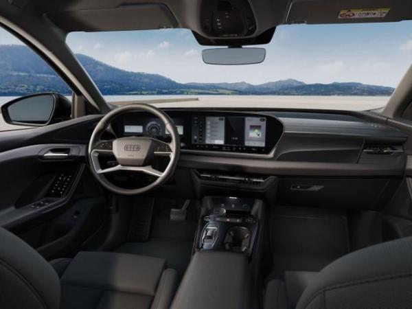 Audi Q6 e-tron quattro S line business