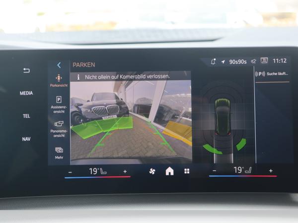 BMW 220 i Active Tourer HK/AHK/Shz/DAB/RFK