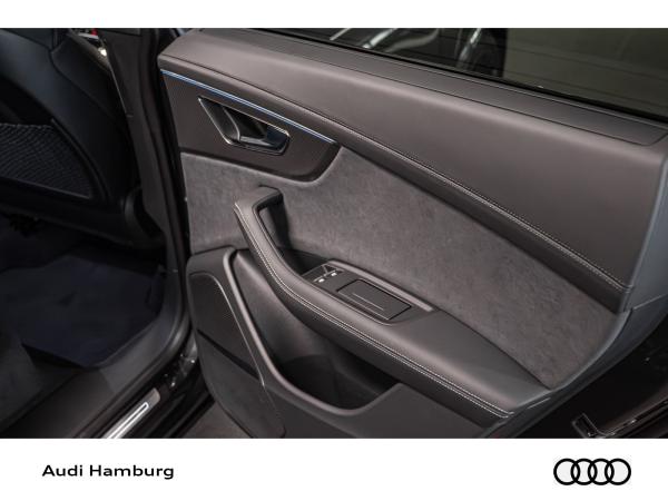 Audi RS Q8 SUV tiptronic