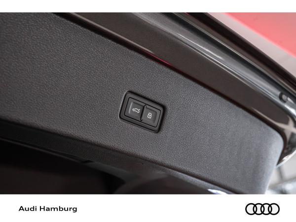 Audi RS Q8 SUV tiptronic