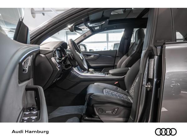 Audi RS Q8 SUV tiptronic