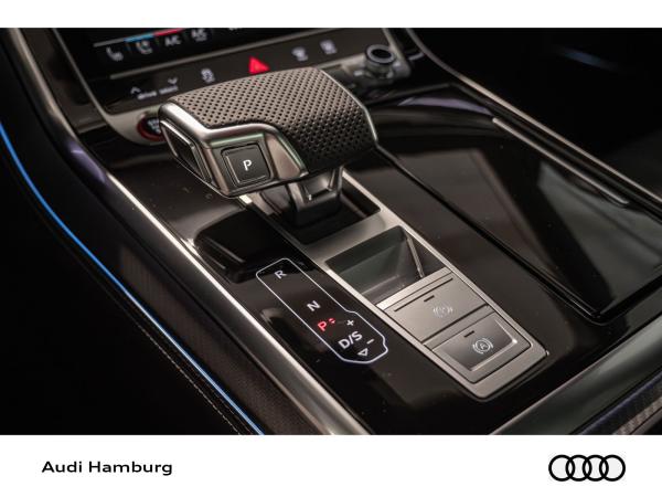 Audi RS Q8 SUV tiptronic
