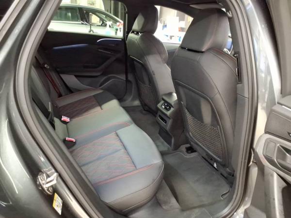 Audi S6 e-tron Avant edition one grey