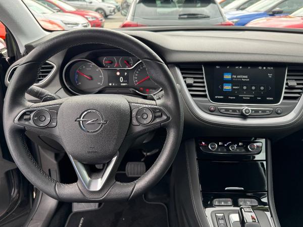 Opel Grandland X 1.6 Hybrid LED+Navi+SHZ+360