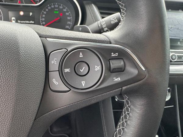 Opel Grandland X 1.6 Hybrid LED+Navi+SHZ+360