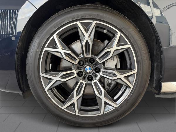 BMW i7 xDrive60 inkl. Winterräder  Sky Lou. Connoisseur HUD Iconic Glow
