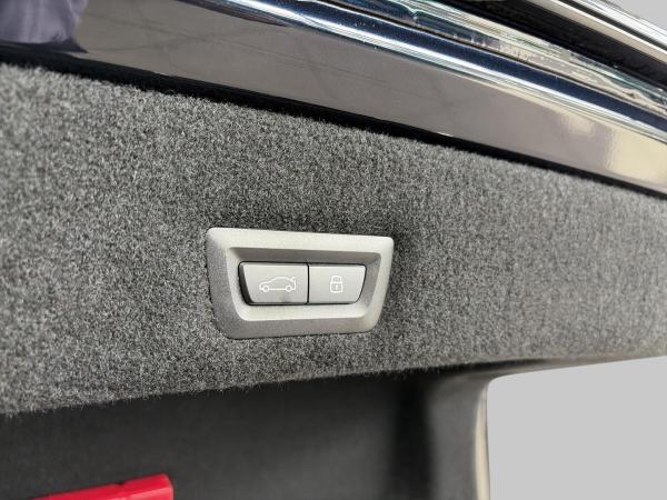 BMW i7 xDrive60 inkl. Winterräder  Sky Lou. Connoisseur HUD Iconic Glow