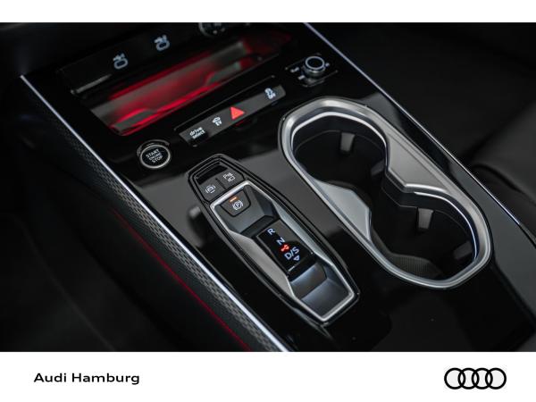 Audi A6 Avant e-hybrid quattro S tronic ***