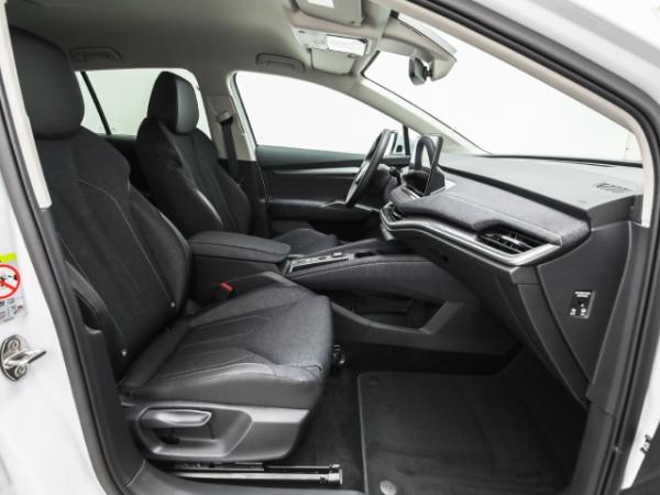Skoda Elroq 60 Loft AHK Navi Kamera Travel Assist Kessy