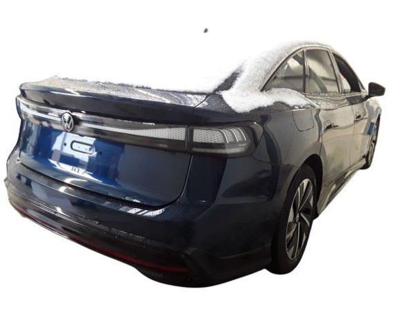 Volkswagen ID.7 PRO NP.70T ACC.5J-G.WÄRMEPUMPE.AHK.AREA-VIEW.NAVI.LED.HUD.LKRD-HZG