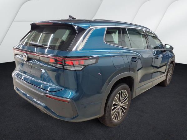 Volkswagen Tayron LIFE 2.0TDI 4M NP.63T NAVI.AHK.AREA-VIEW.7S.IQ-LIGHT