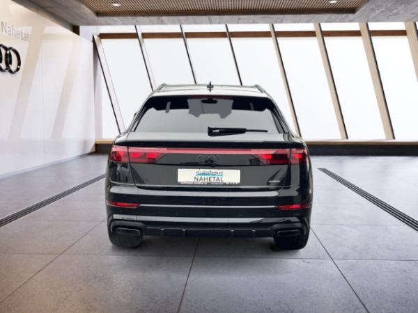 Audi Q8 S-LINE BUSINESS LASERLICHT AHK ALLRADLENKUNG HUD B&O SITZMEMORY 21''